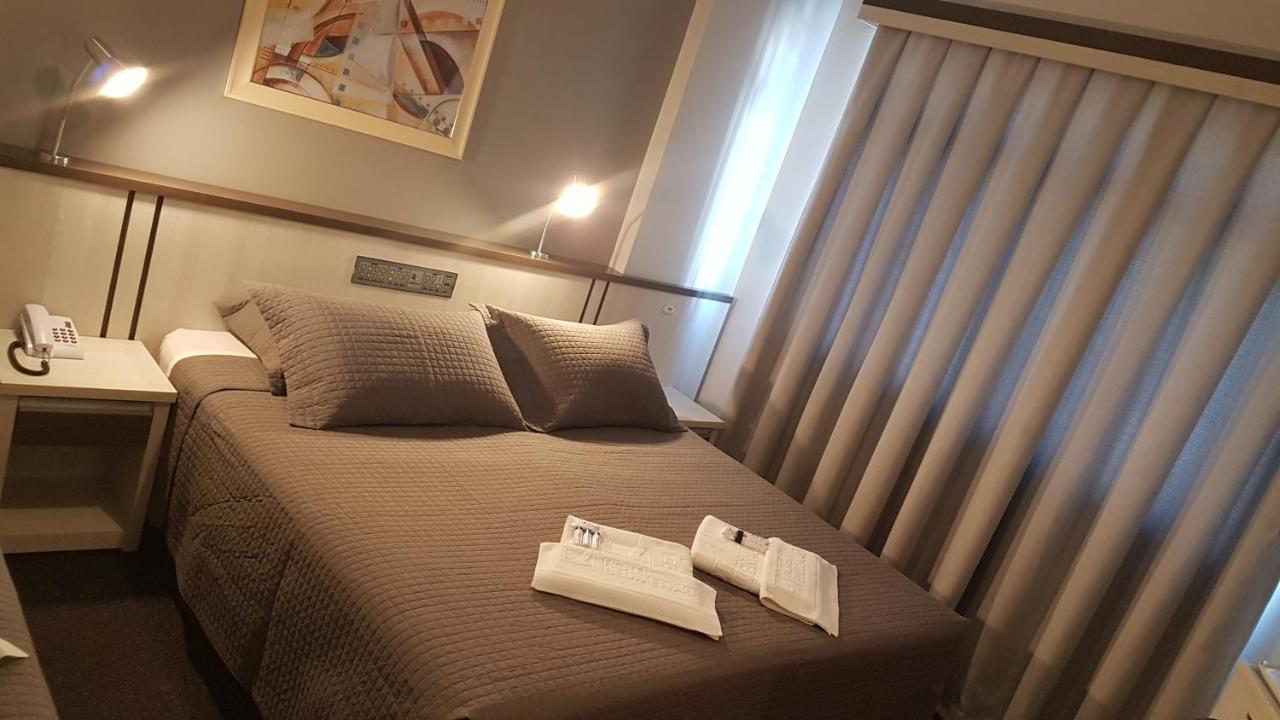 Hotel Blumenau - Balneário Camboriú Exteriör bild