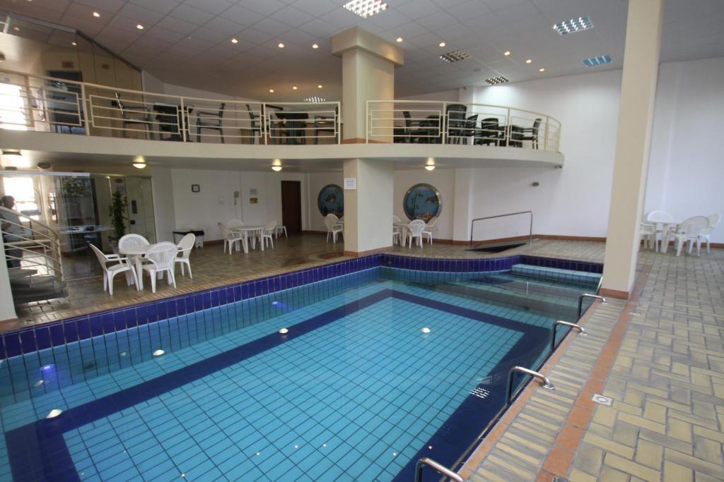 Hotel Blumenau - Balneário Camboriú Exteriör bild